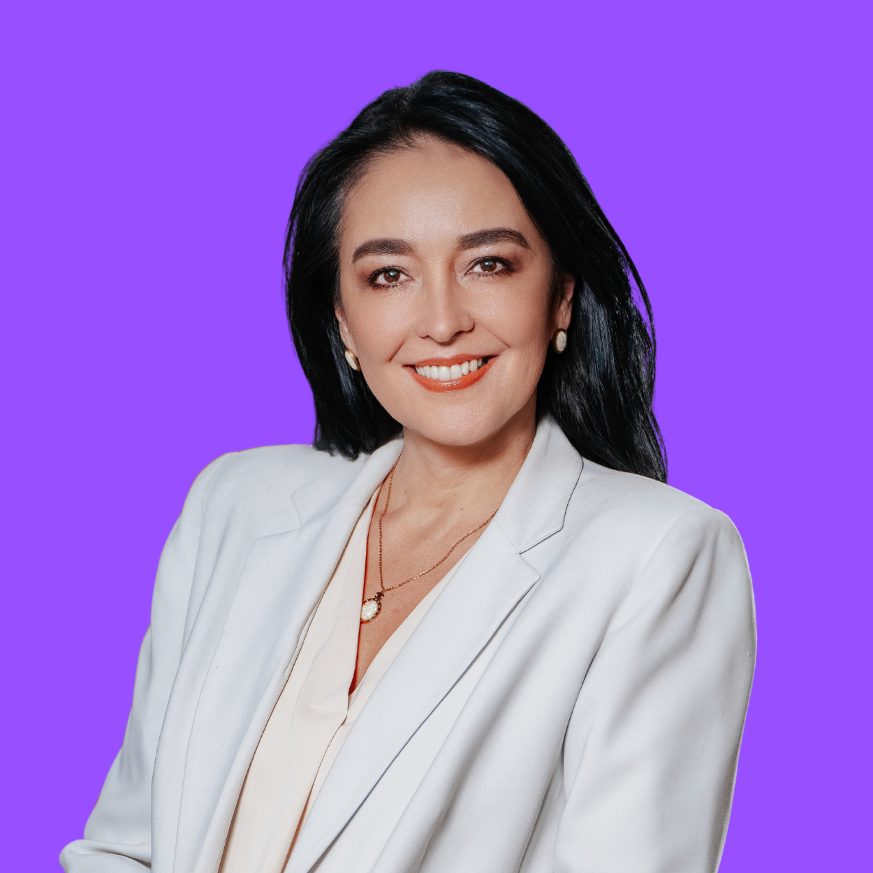 María E. Gallegos